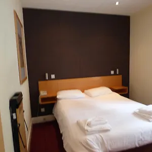 2* Hotel Royal